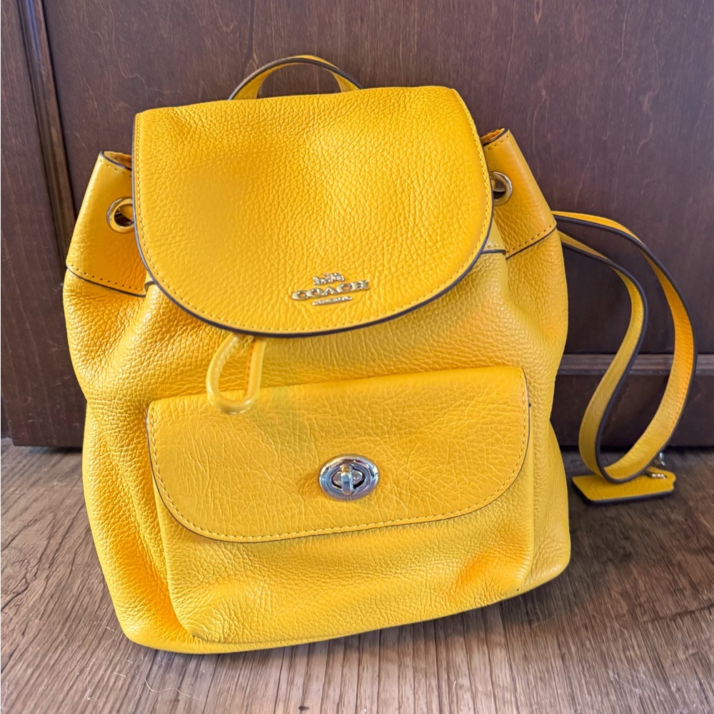 Coach Mini Billie Backpack Pebbled Leather Yellow in Like New Condition